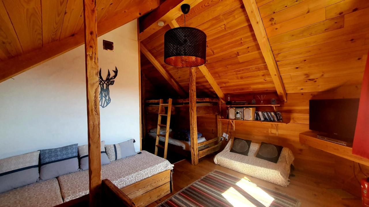 Chalet Les 3 Flocons Roure Exteriör bild